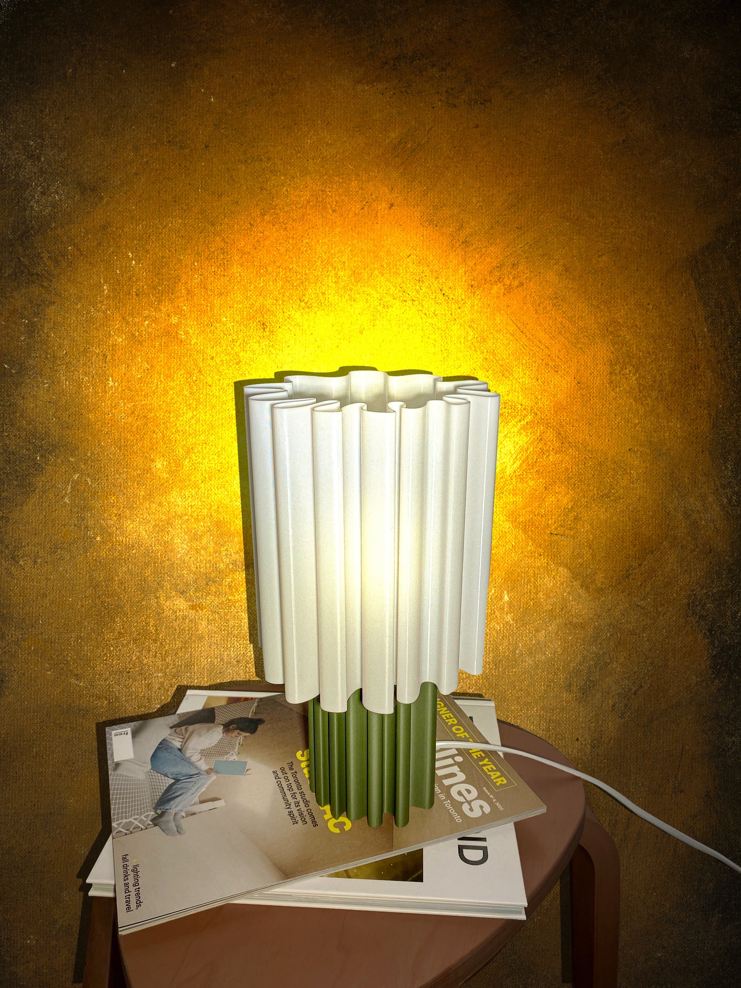 Dune Lamp - White (Olive Base)