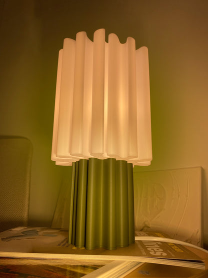 Dune Lamp - White (Olive Base)